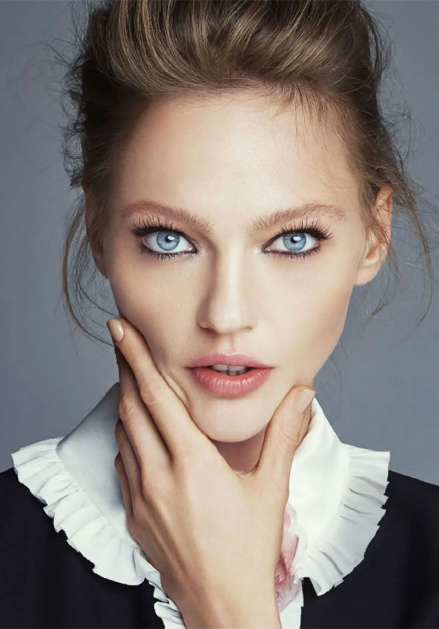 俄羅斯模特Sasha Pivovarova